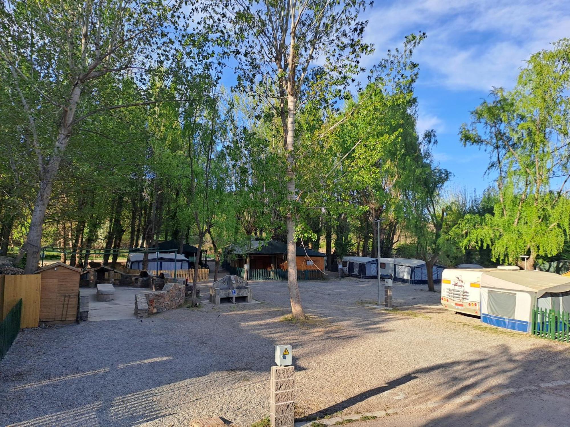 Camping Valle Del Andarax Fondón Екстериор снимка